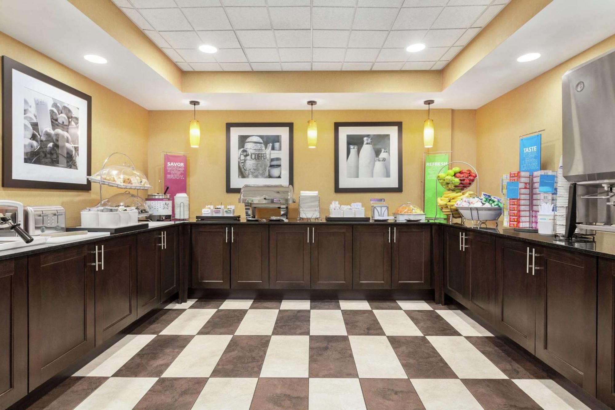 Hampton By Hilton Oklahoma City I-40 East- Tinker Afb Midwest City Εξωτερικό φωτογραφία