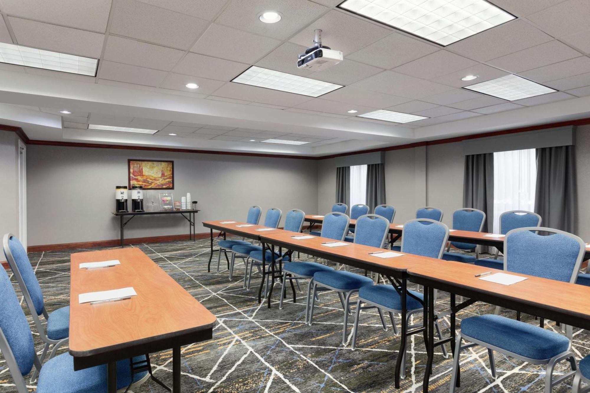 Hampton By Hilton Oklahoma City I-40 East- Tinker Afb Midwest City Εξωτερικό φωτογραφία