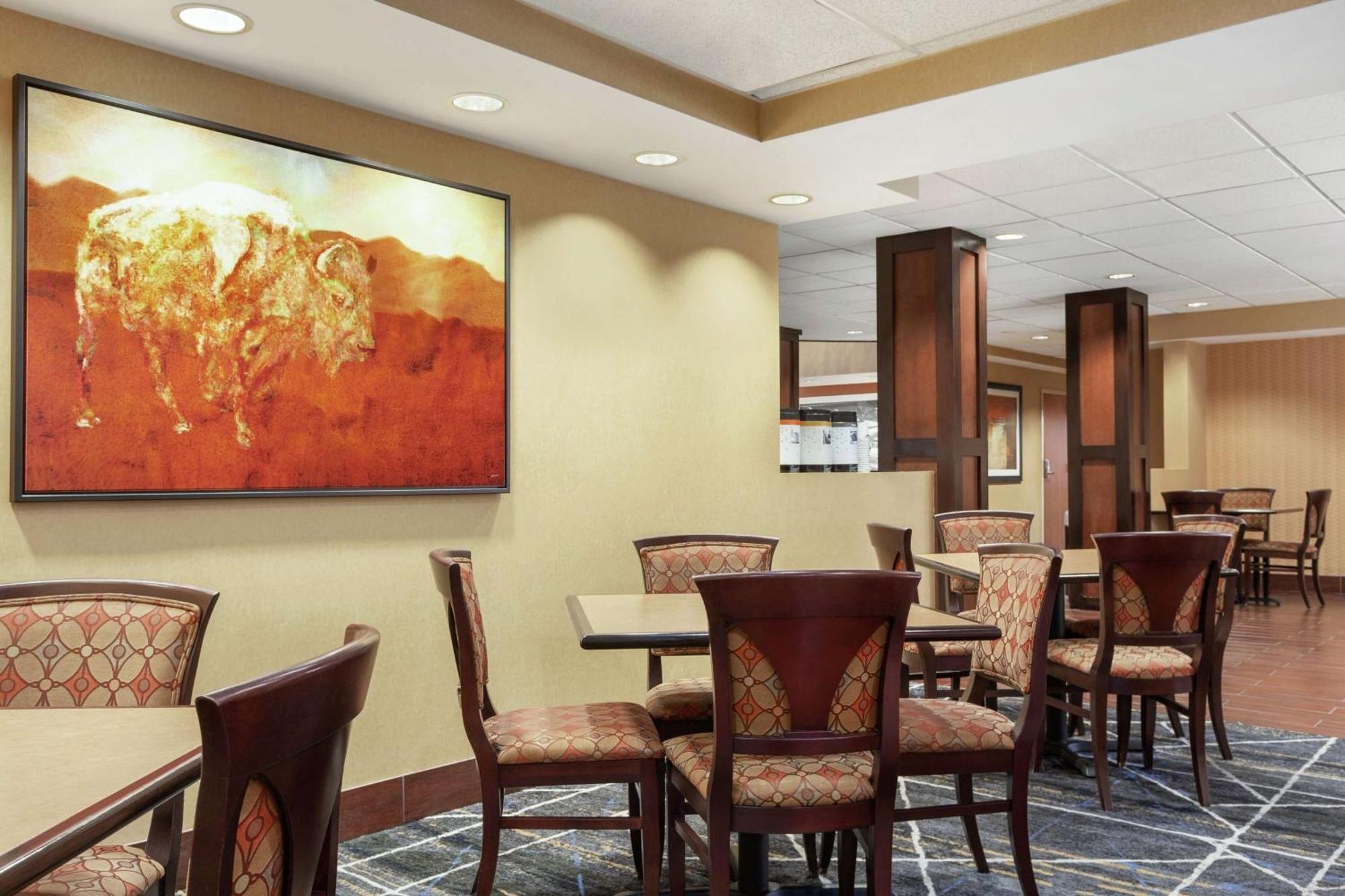 Hampton By Hilton Oklahoma City I-40 East- Tinker Afb Midwest City Εξωτερικό φωτογραφία