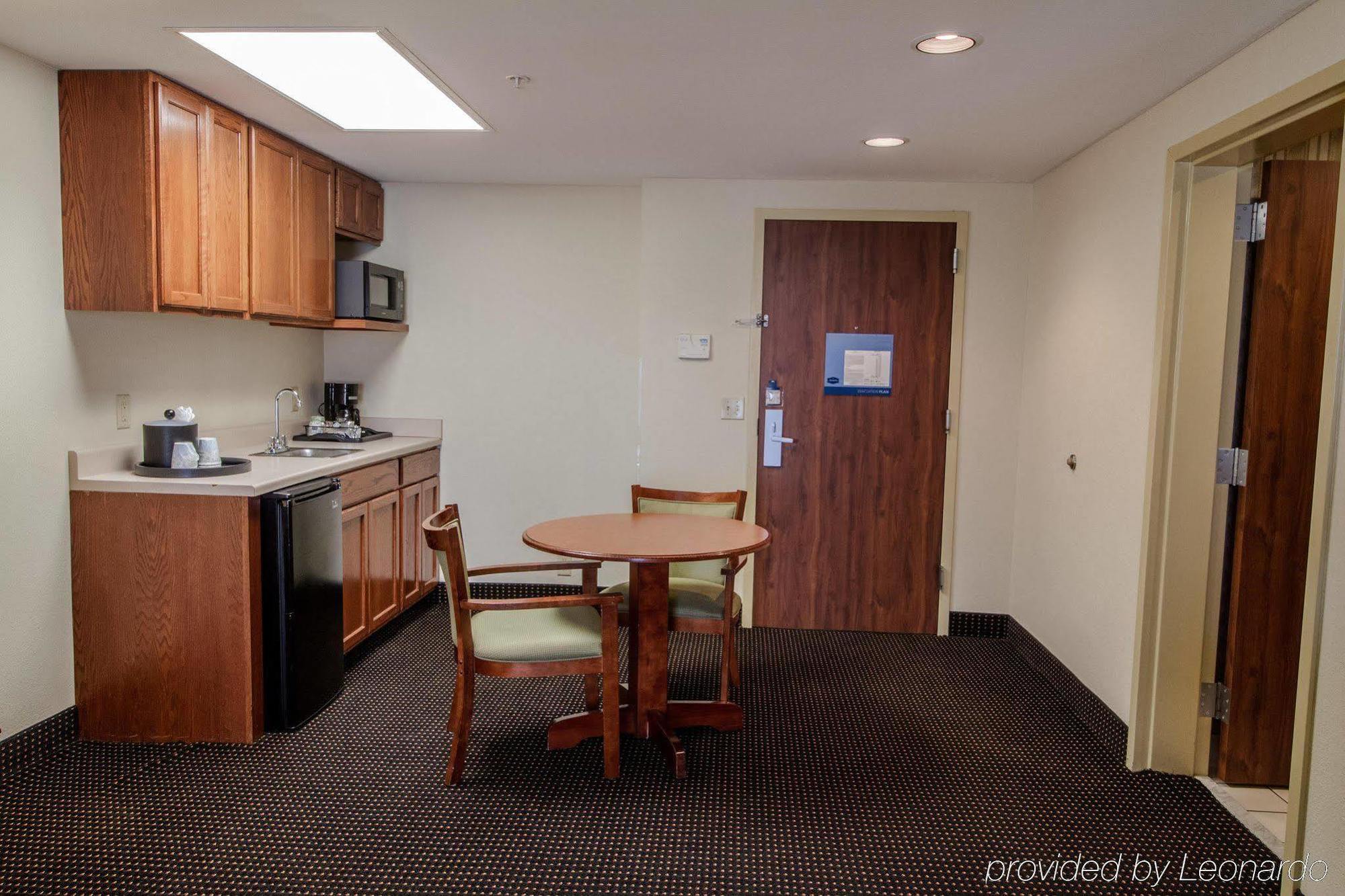 Hampton By Hilton Oklahoma City I-40 East- Tinker Afb Midwest City Εξωτερικό φωτογραφία