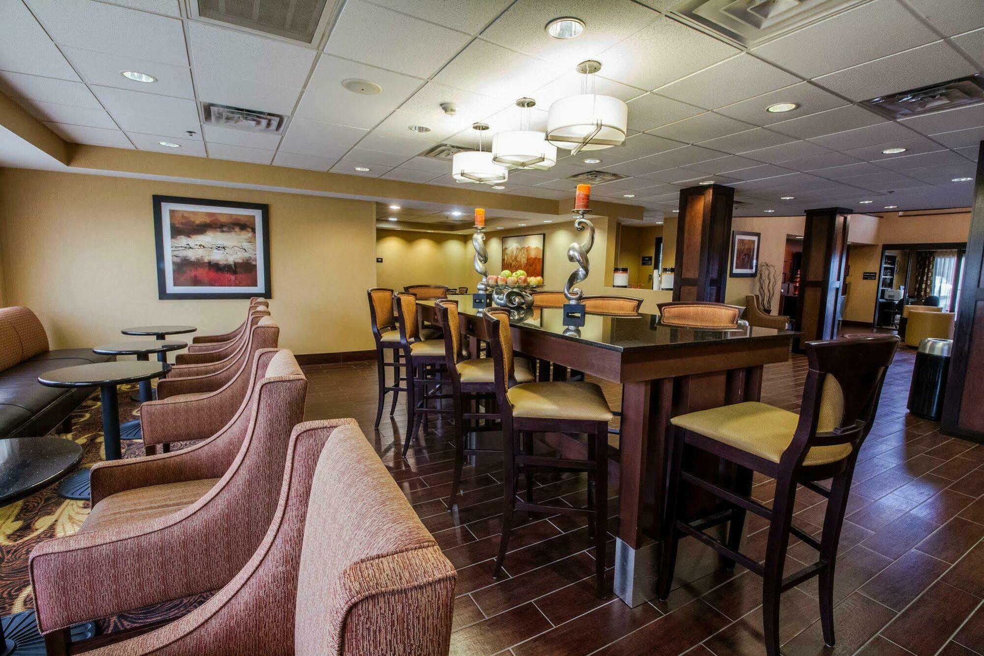 Hampton By Hilton Oklahoma City I-40 East- Tinker Afb Midwest City Εξωτερικό φωτογραφία
