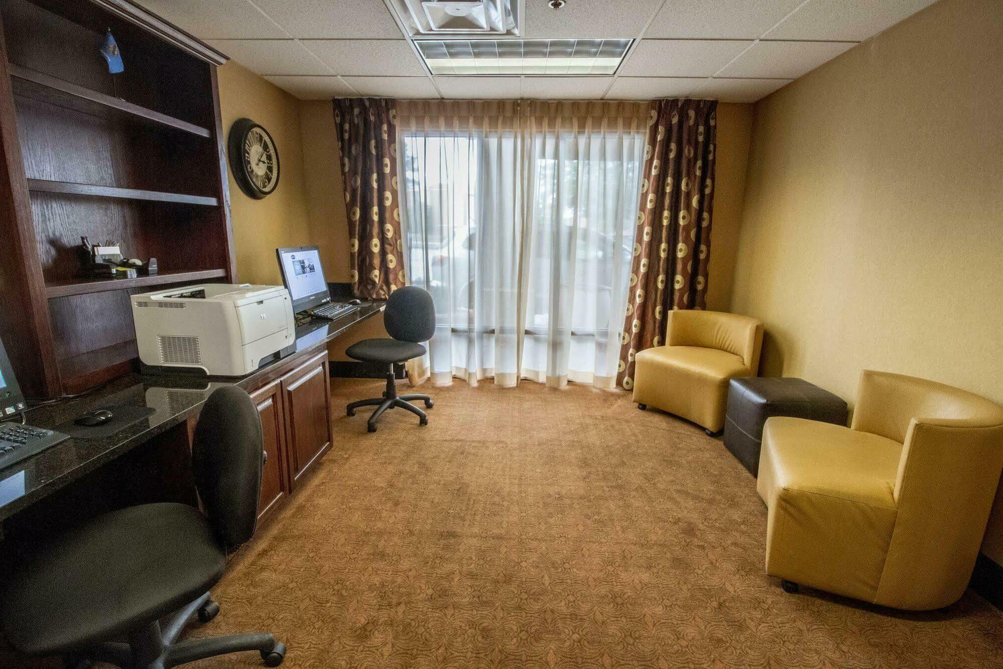 Hampton By Hilton Oklahoma City I-40 East- Tinker Afb Midwest City Εξωτερικό φωτογραφία